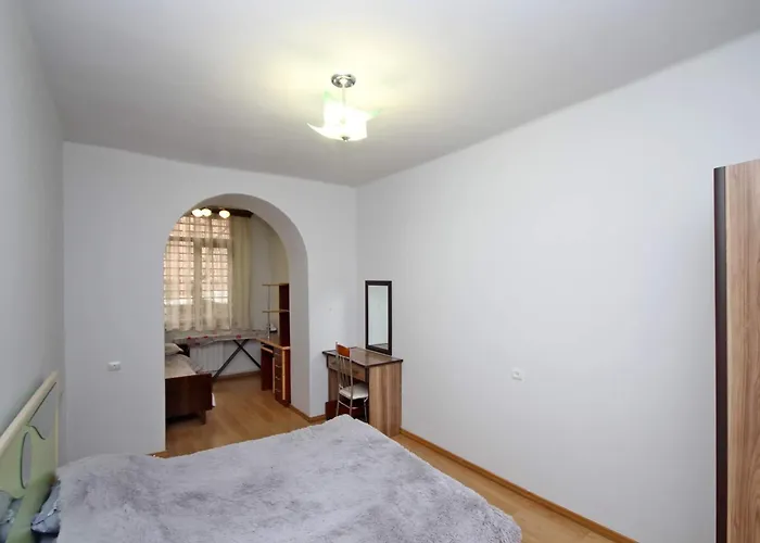 Cozy Apartment Near The Opera House